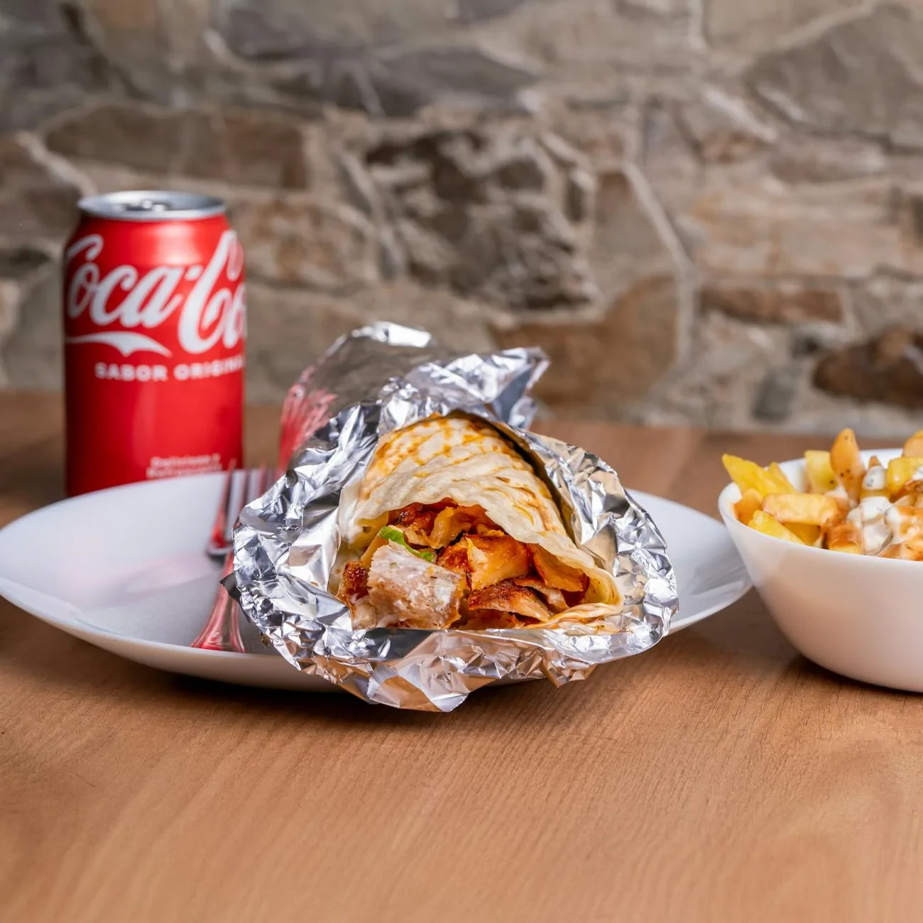 Pâtes fraîches, sauce mijotée, al dente.